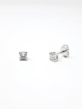 Pendientes de diamantes canadienses