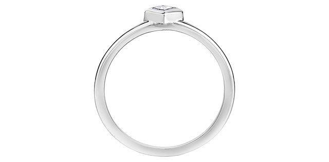 10K White Gold 0.20cttw Canadian Diamond Princess Cut Engagement Ring, size 6.5