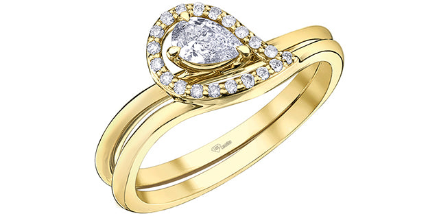 Anillo de compromiso de oro amarillo de 10 quilates con diamantes canadienses de 0,23 quilates y talla pera