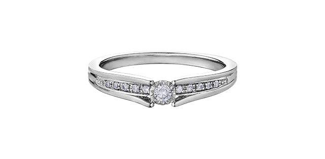 10K White Gold 0.10cttw Diamond Ring - Size 6.5