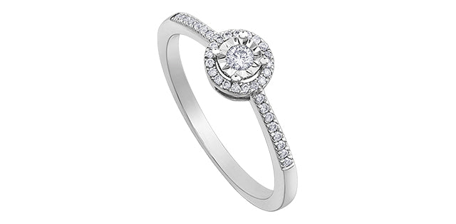 Anillo de compromiso con halo de diamantes de talla brillante redonda de 0,15 quilates en oro blanco de 10 quilates