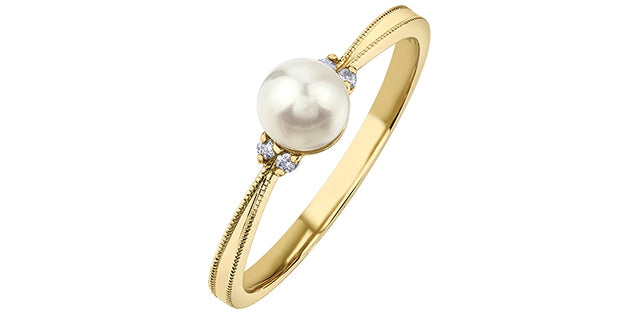 10K Yellow Gold Pearl and 0.03cttw Diamond Ring