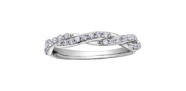 10K White 0.33cttw Diamond Ring, size 6.5