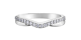 10K White  Gold 0.10cttw Diamond Ring / Band, size 6.5
