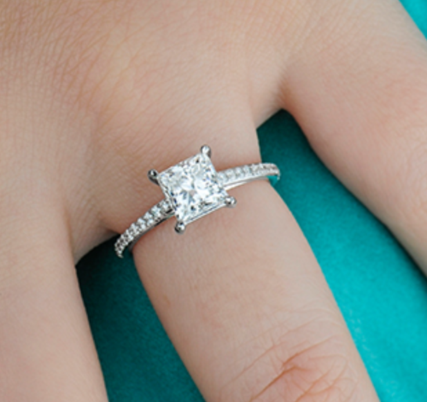 14K Lab Grown Princess Cut Solitaire and Round Brilliant Mount - Gold / 1.20 Carat Weight 4.5