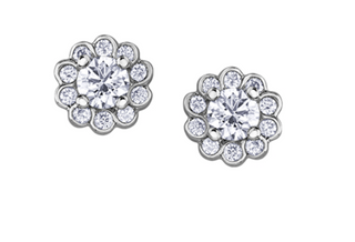 Aretes con forma de racimo de diamantes en oro blanco de 14 quilates