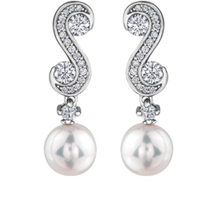 Aretes de oro blanco de 14 quilates con perlas cultivadas de 8 mm y diamantes de 0,66 quilates