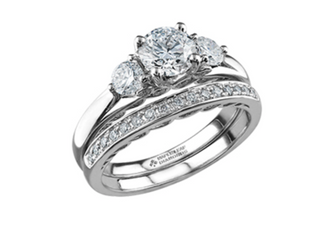 Anillo de oro blanco de 18 quilates/aleación de paladio (hipoalergénico) de 0,82 a 1,35 quilates con diamante redondo brillante de 3 piedras