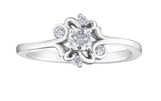 14K White Gold Multi Stone 0.25cttw Diamond Ring