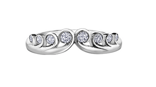 Anillo de oro blanco de 14 quilates con diamantes redondos brillantes de 0,18 quilates