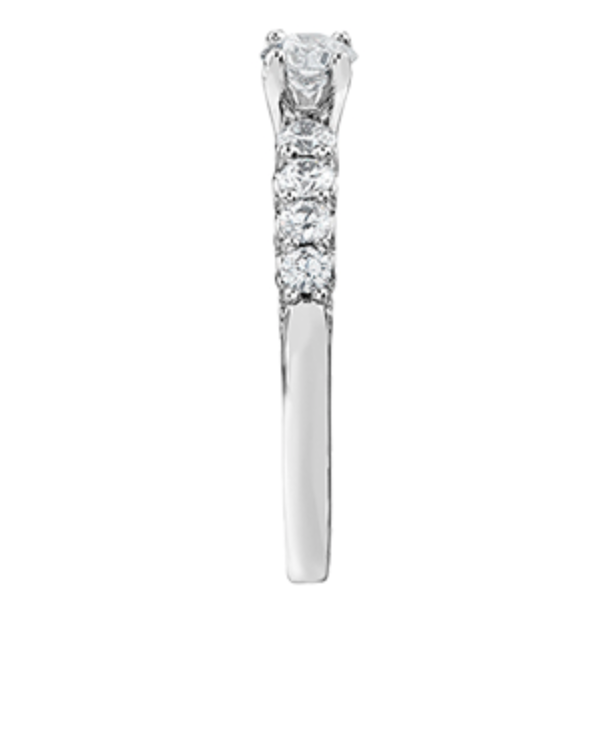Anillo de diamantes redondos brillantes con múltiples piedras de oro blanco de 18 quilates y aleación de paladio (hipoalergénico) de 0,80 a 1,70 quilates