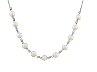 Collar de oro blanco de 14 quilates con perlas de 6,00 mm y diamantes canadienses de 0,50 quilates