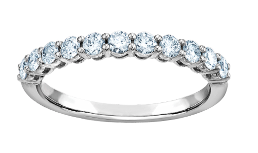 Alianza de bodas de diamantes canadienses de platino de 0,49 quilates, talla 6,5