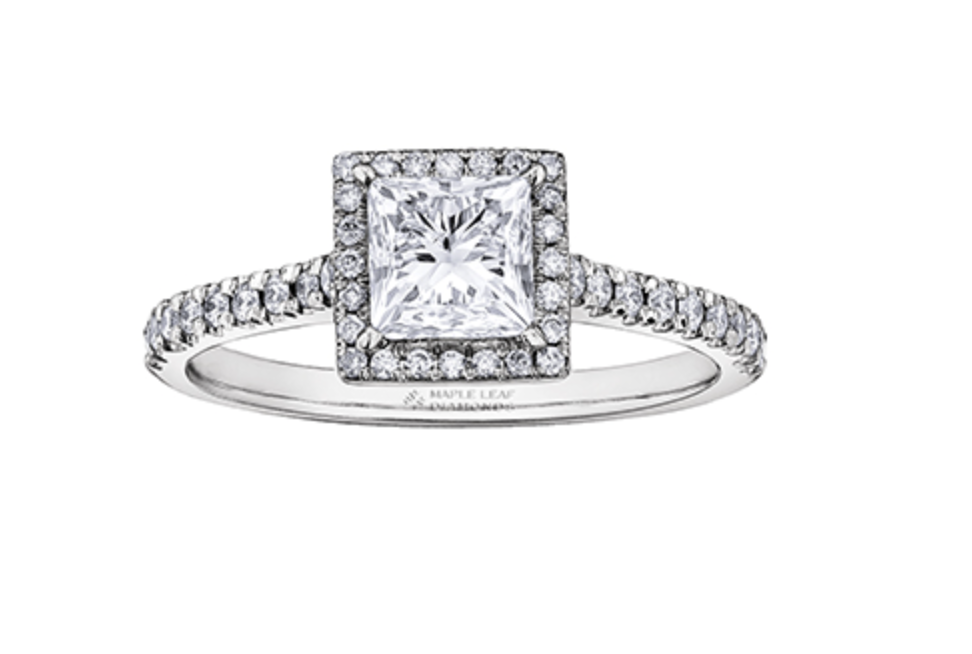 Anillo de compromiso de diamantes de talla princesa canadiense de platino de 0,75 quilates, tamaño 6,5