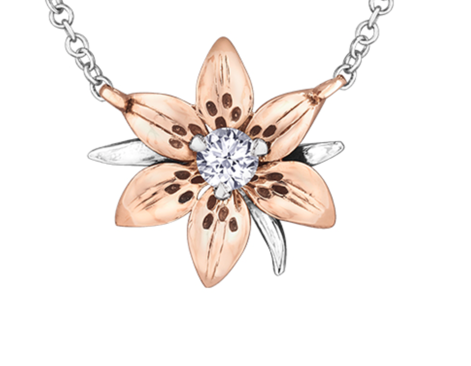 Collar de diamantes con flor provincial de Saskatchewan de oro blanco y rosa de 14 quilates de 0,12 quilates