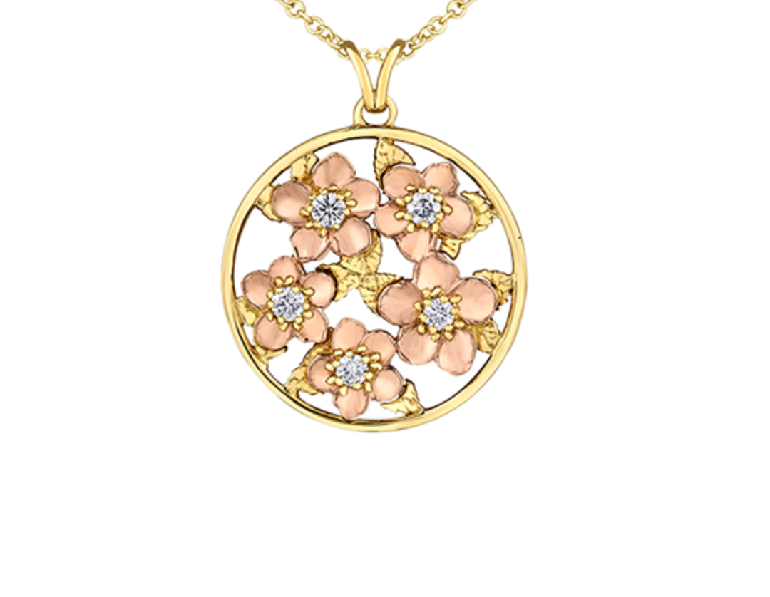Collar de diamantes con flor provincial de Nueva Escocia de 0,28 quilates en oro amarillo y rosa de 14 quilates