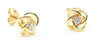 Aretes de diamantes canadienses de 0,10 quilates en oro amarillo de 10 quilates