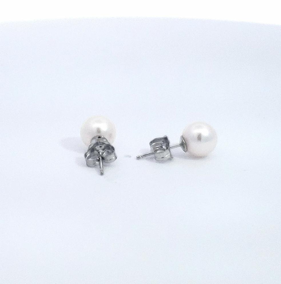 14K White Gold 6.5-7.0mm Cultured Pearl Earrings with Butterfly Backs