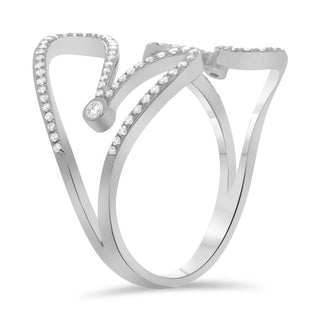 Anillo de oro blanco, amarillo o rosa de 14 quilates con diamantes de doble corazón de 0,28 quilates 