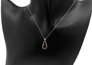 Colgante de oro blanco de 10 quilates con granate de 0,90 quilates y diamante de 0,11 quilates - 18 pulgadas