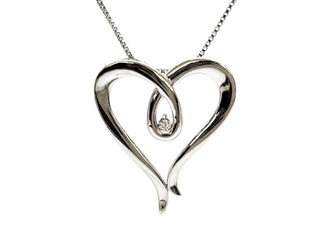 Collar de corazón de diamantes de plata de ley de 0,044 quilates, 18"