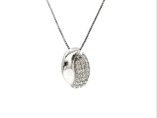 Colgante de diamantes de 0,30 quilates en oro blanco de 10 quilates, 18"