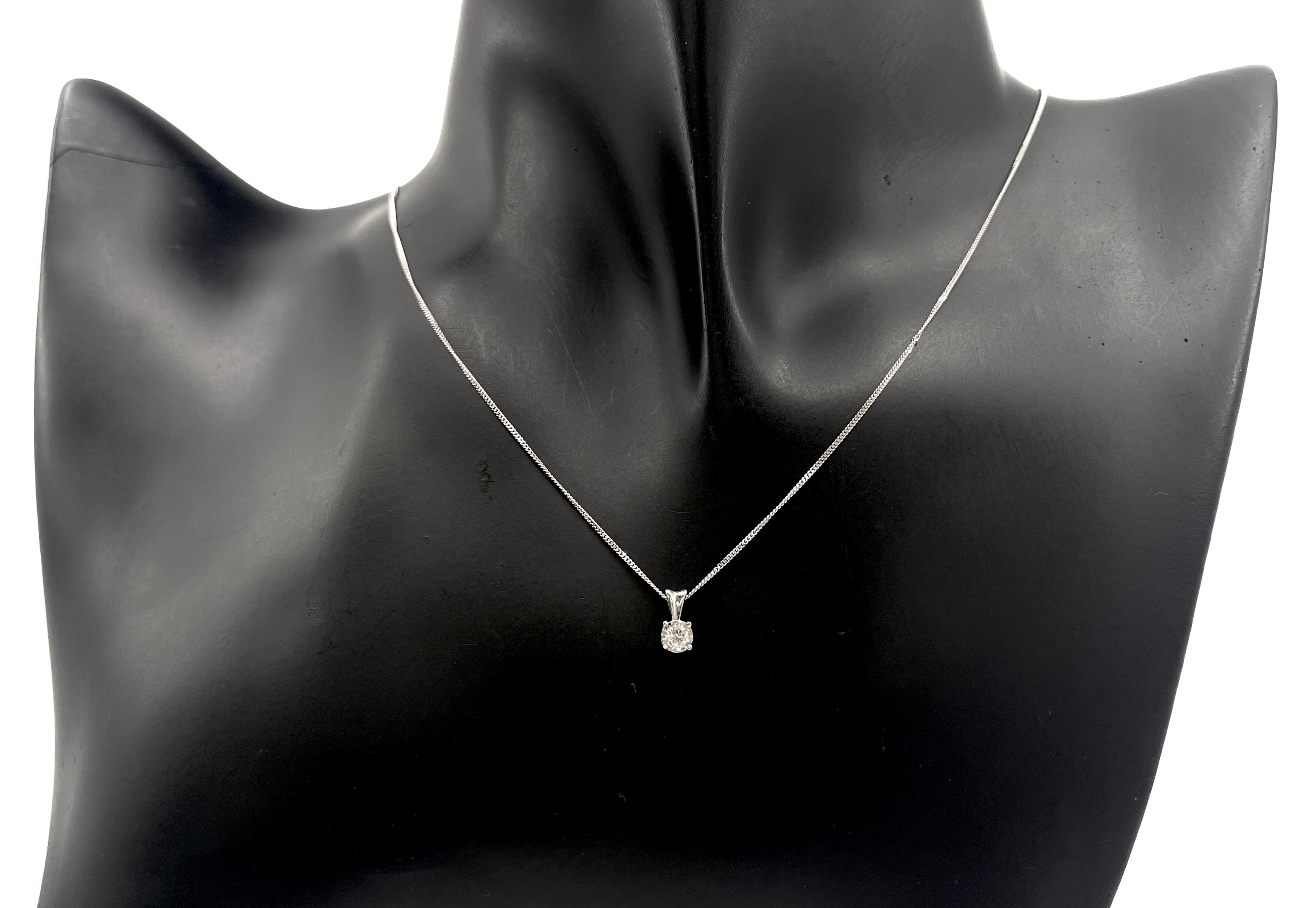 10K Gold 0.07cttw 4 Claw Illusion Setting Diamond Pendant