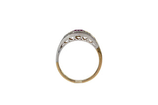 Anillo de oro amarillo y blanco de dos tonos de 10 quilates, rubí de 6 mm x 4 mm y diamante de 0,05 quilates