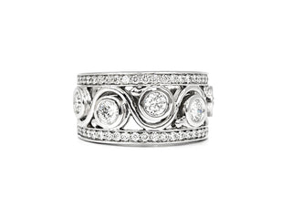 14K White Gold 1.17cttw Canadian Diamond Ring, size 6.5