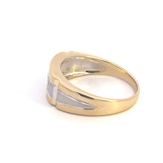 10K Yellow Gold 0.07cttw Diamond Gents Ring, size 10