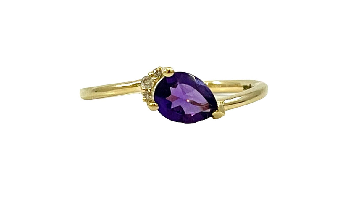 10K Yellow Gold Amethyst and Diamond Ring, size 6