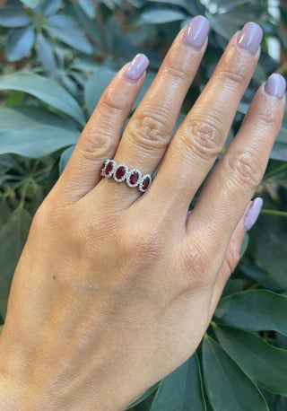 Anillo de oro blanco de 14 quilates con rubí de 1,41 quilates y diamante de 0,27 quilates - Talla 7