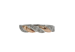 10k White & Rose Gold 0.054cttw Diamond Ring, size 6.5