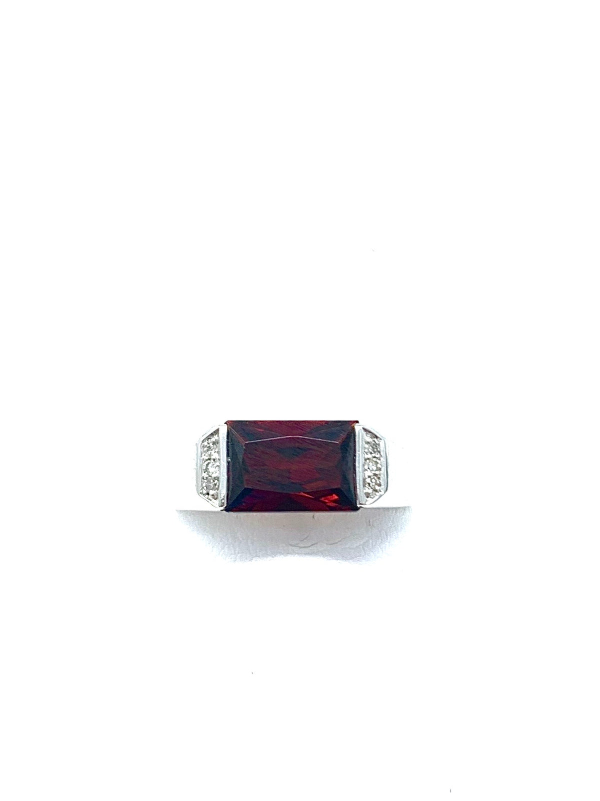 Garnet &amp; Diamond Ring
