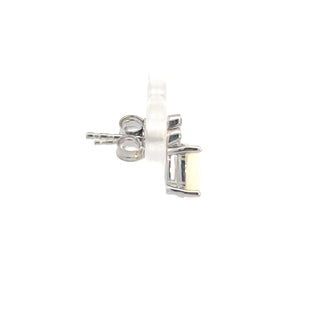 Aretes de diamantes y ópalo de oro blanco de 10 quilates