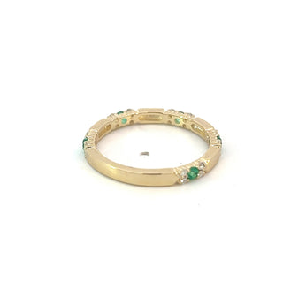 10K Yellow Gold Genuine Emerald & 0.13cttw Diamond Ring / Band
