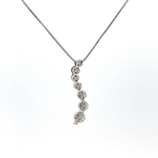 Colgante Journey de diamantes de 0,04 quilates en oro blanco de 10 quilates, 18"