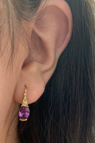 Pendientes colgantes / colgantes de oro amarillo de 10 quilates con amatista genuina de 2,40 quilates y diamantes de 0,02 quilates