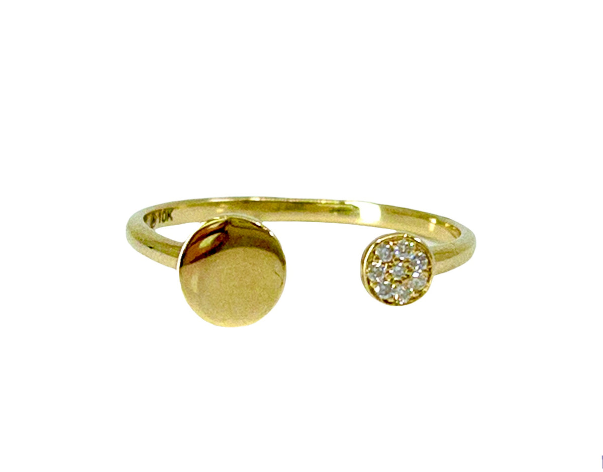 10K Yellow Gold 0.04cttw Diamond Ring, size 6.5