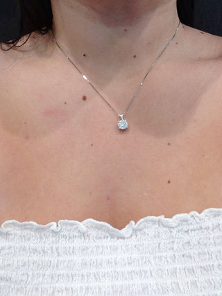 Colgante de diamantes