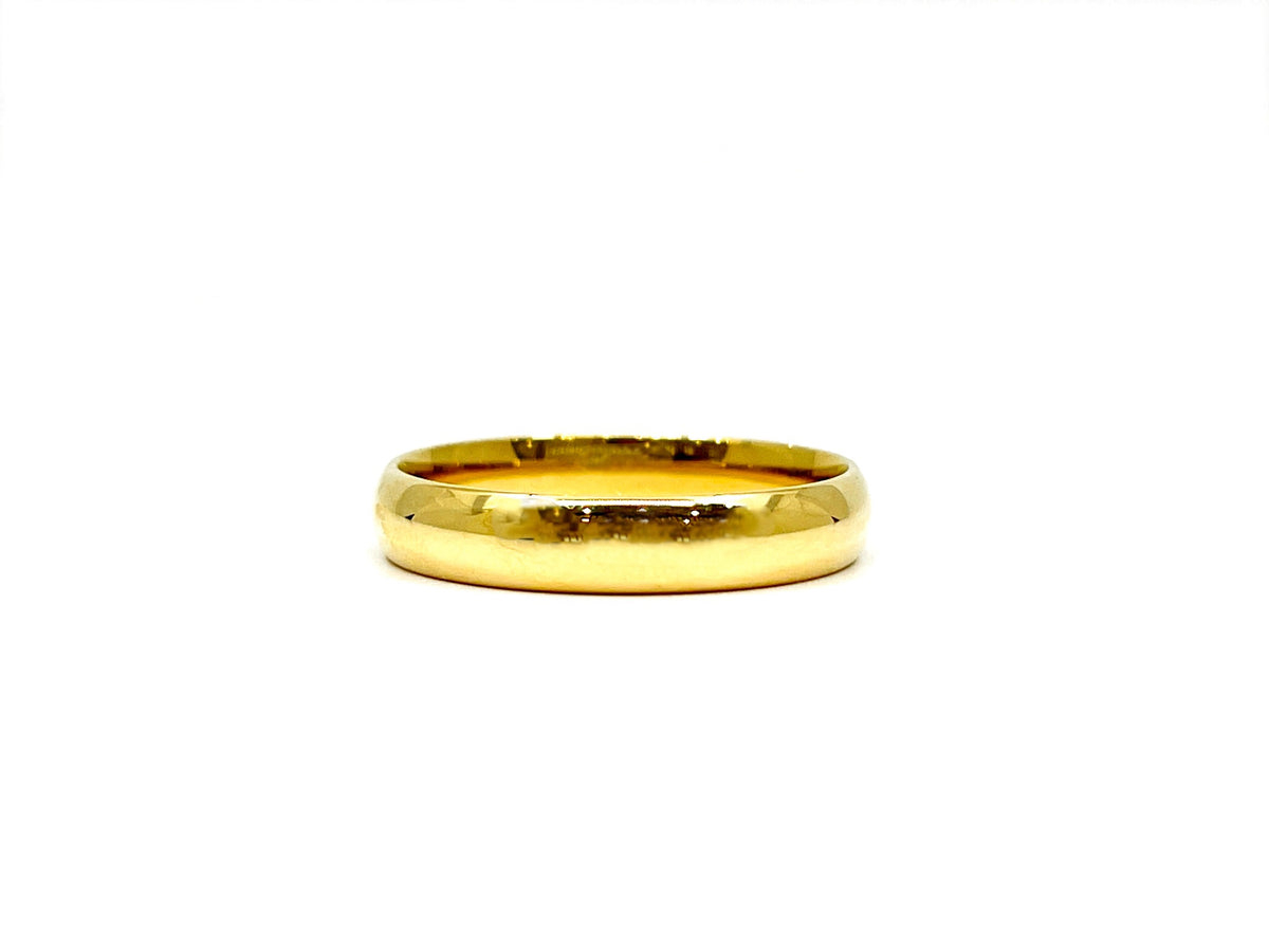 Alianza de boda de ajuste cómodo en oro amarillo de 10 quilates - 4 mm