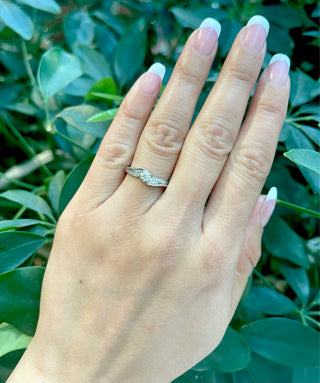 10K White Gold 0.25cttw Canadian Diamond Engagement Ring