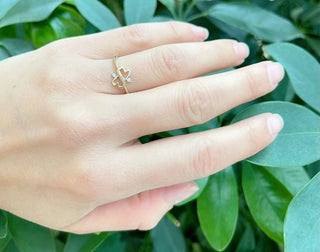 10K Yellow Gold 0.01cttw Diamond Double Heart Ring, size 6.5