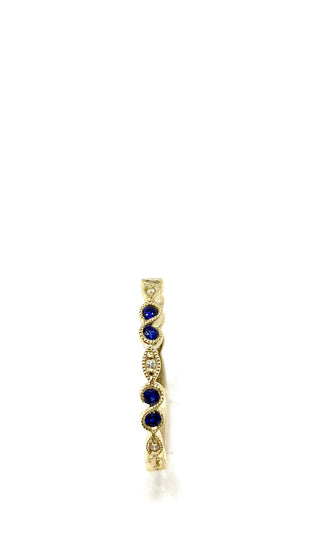 Anillo de zafiro y diamantes