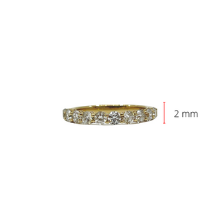 Banda de diamantes cultivados en laboratorio de oro amarillo de 14 quilates de 1,00 quilates