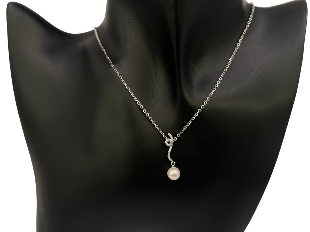 10k &amp; 18k Cultured Pearl and .07cttw Diamond Necklace, 18&quot;