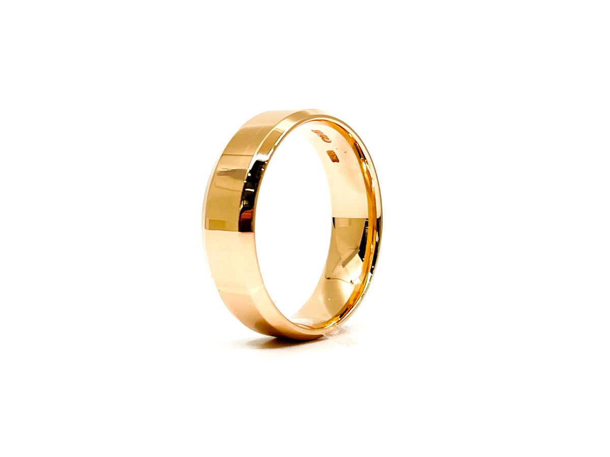 10K Rose Gold 5mm Bevelled Wedding Band, size 9.5