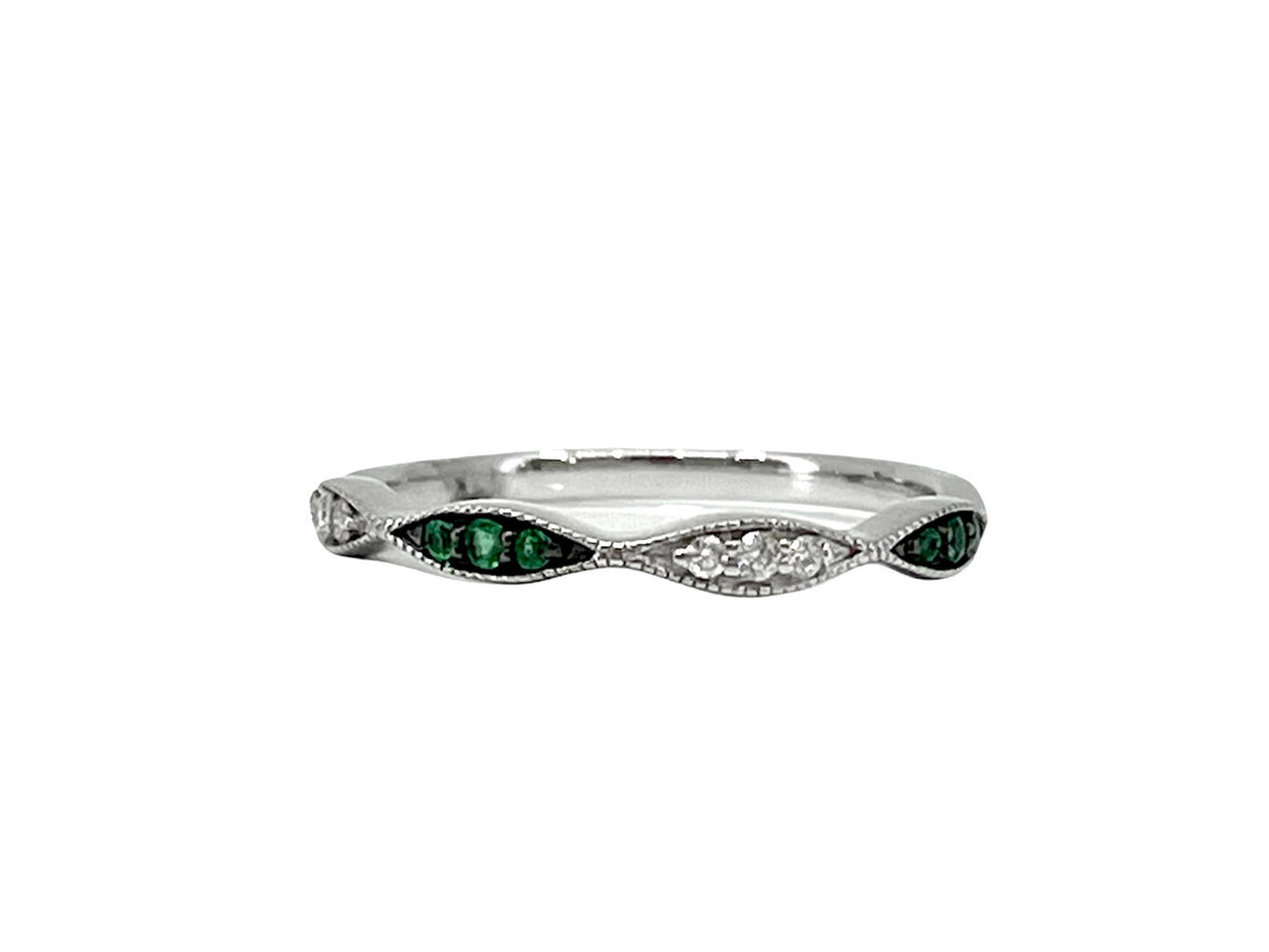 10K White Gold 0.06cttw Genuine Emerald and 0.07cttw Diamond Ring, size 7