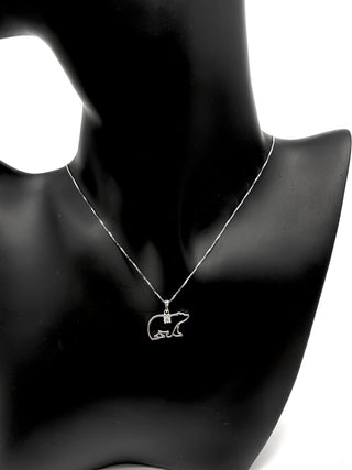 Colgante de oro blanco de 10 quilates con diamante canadiense de 0,083 quilates de talla redonda, 18"