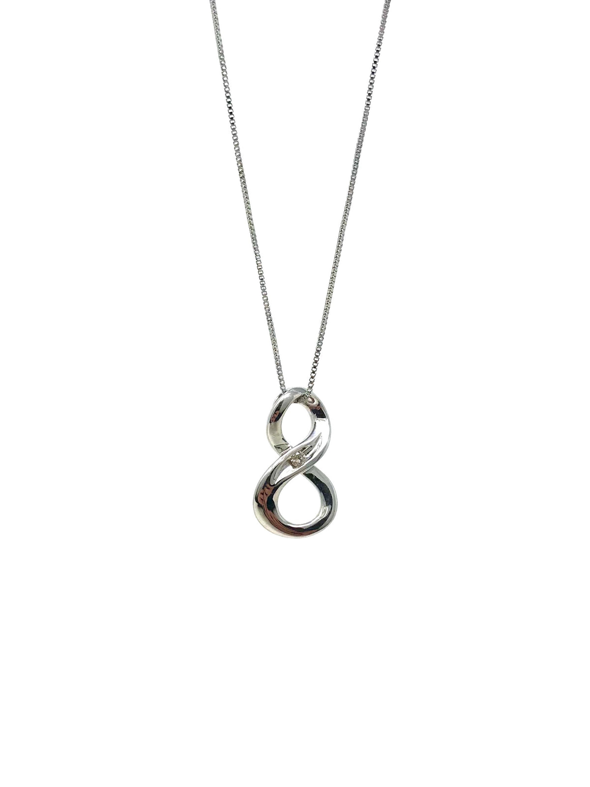 Sterling Silver 0.063cttw Diamond Infinity Necklace, 18&quot;